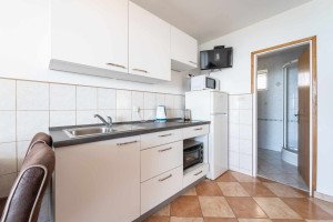 Apartmani Antica - Kuhinja-1.jpegjpg